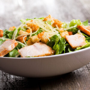 SALADE CESAR POULET